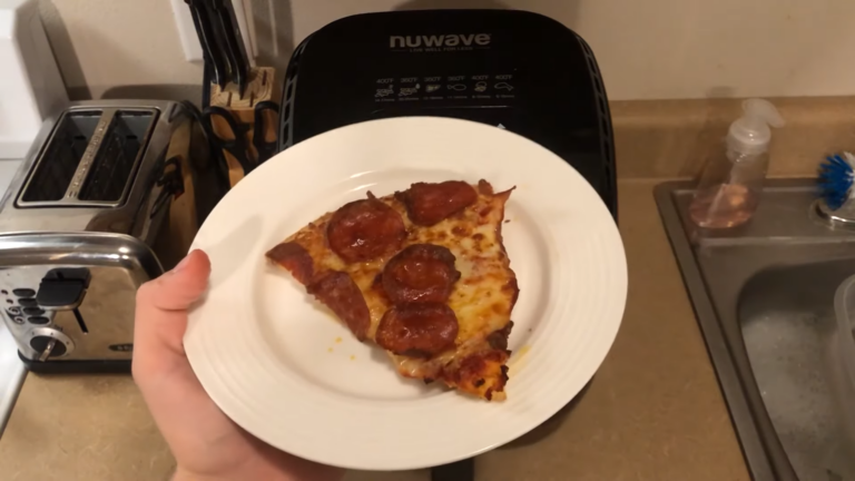How to Reheat Pizza in Air Fryer - Quick and Crispy