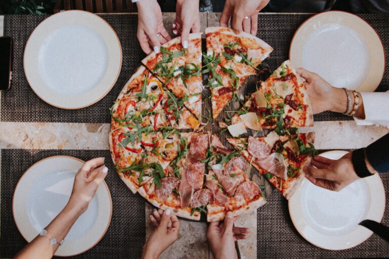 How to Make Homemade Pizza With Store-Bought Dough